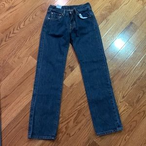 levi’s 501, 28W32L, bought during xmas, never worn